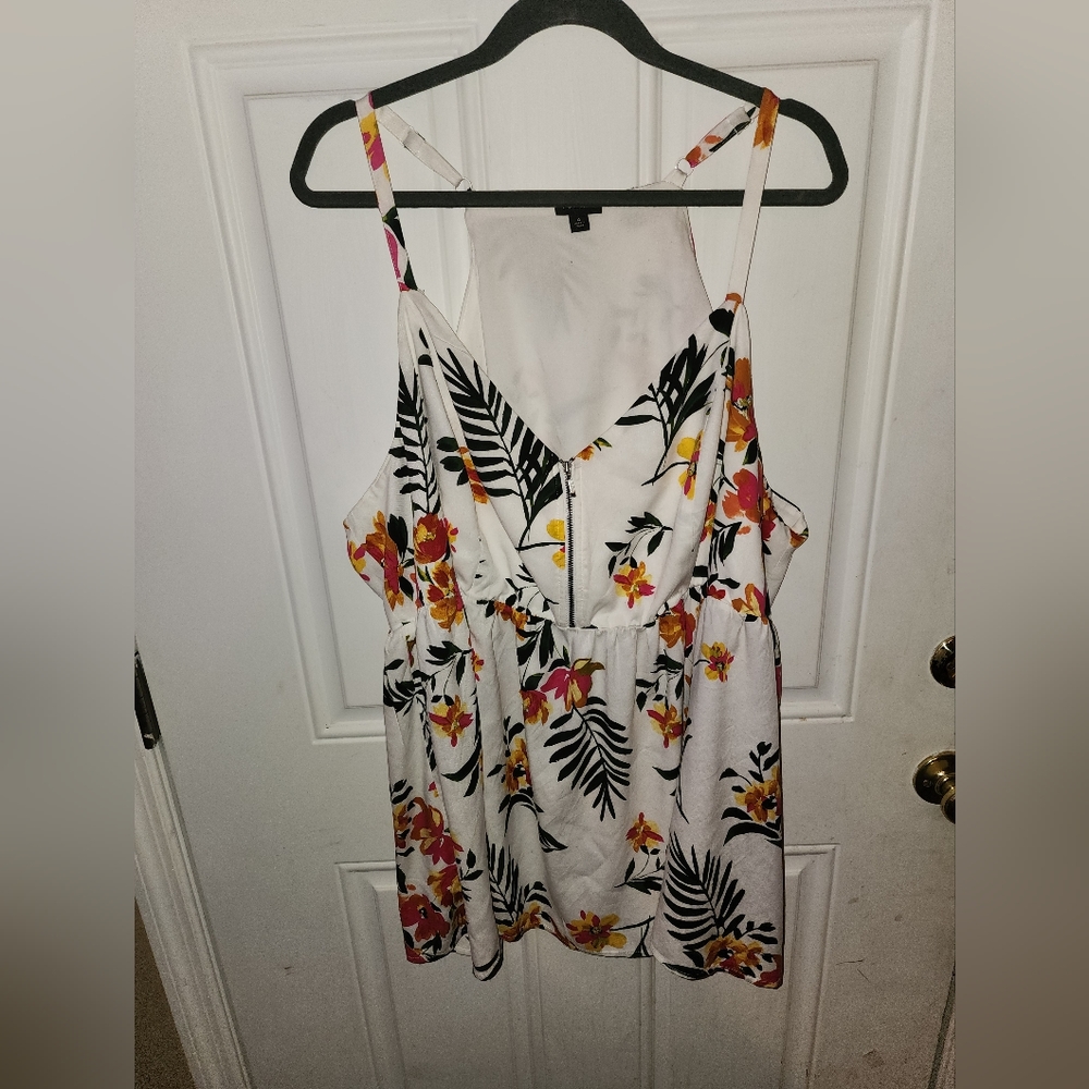 Torrid size 4 top